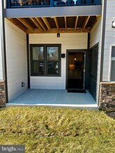 10421 Resort Road in Ellicott City, MD - Building Photo - Building Photo