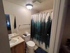 11681 Elizabeth Pl in Thornton, CO - Building Photo - Building Photo