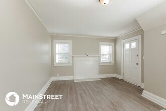 3706 Avalon Ave in Charlotte, NC - Foto de edificio - Building Photo