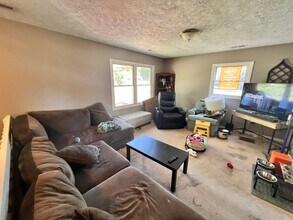 105 Flagg Ct in Christiansburg, VA - Building Photo - Building Photo