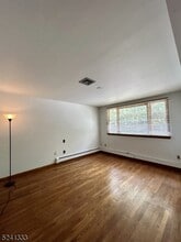 167 Harrison Ave-Unit -B1 in Montclair, NJ - Building Photo - Building Photo