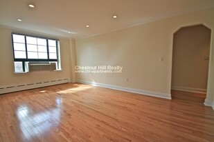 6 Hilliard St, Unit 105 in Cambridge, MA - Building Photo - Building Photo