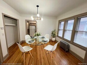 825 Beaconsfield Ave, Unit 2N in Grosse Pointe Park, MI - Building Photo - Building Photo