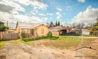 1431 Pearl St in Bakersfield, CA - Building Photo