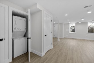 22 Paris St in Boston, MA - Building Photo - Building Photo