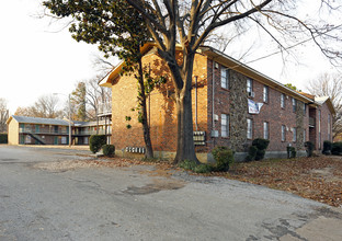 Pendleton Court in Memphis, TN - Building Photo - Building Photo