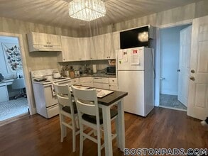 220 Hanover St in Boston, MA - Building Photo - Building Photo