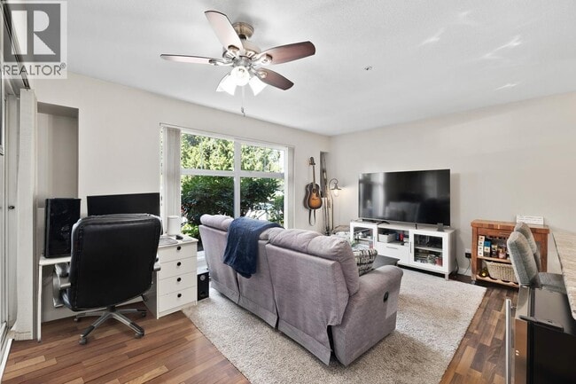 2120 Central Ave in Port Coquitlam, BC - Building Photo - Building Photo