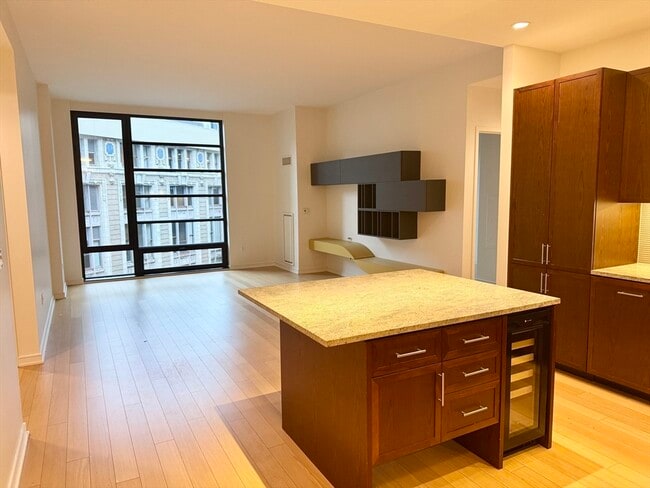 580 Washington St in Boston, MA - Building Photo - Building Photo