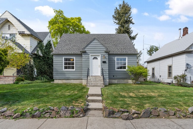 property at 1011 E Nora Ave