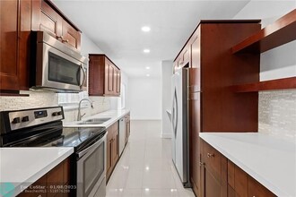 1130 NE 3rd Ave in Fort Lauderdale, FL - Building Photo - Building Photo