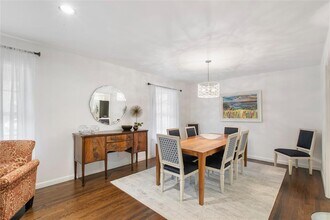 5108 Crestway Dr in Austin, TX - Building Photo - Building Photo