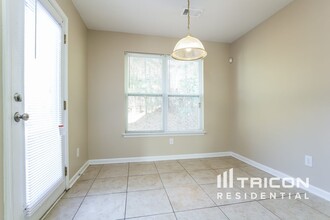 5350 Bridle Point Pkwy in Snellville, GA - Building Photo - Building Photo