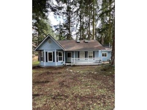 property at 988 NE Pennington Loop