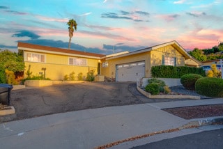 property at 5131 Dorman Dr