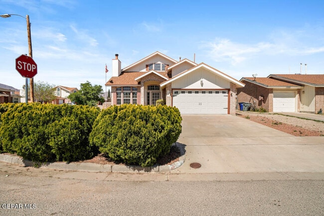 11001 Essex Falls Ln in El Paso, TX - Building Photo - Building Photo