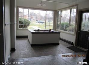 2377 Walton Blvd. in Rochester Hills, MI - Building Photo - Building Photo
