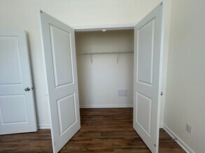 211 Addlestone Cir in Fountain Inn, SC - Building Photo - Building Photo