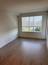 13238-13105 105 Ave in Surrey, BC - Building Photo - Building Photo