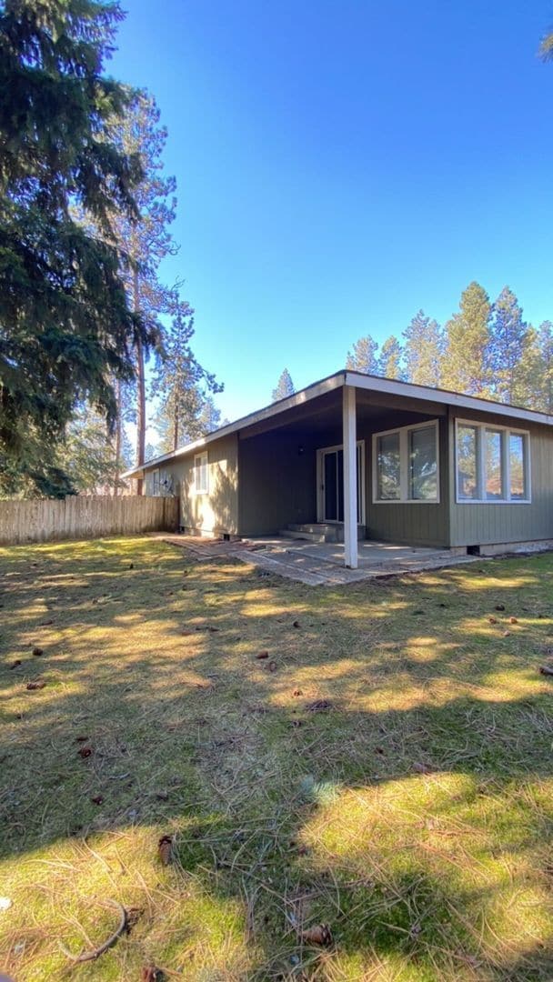 742 E Gregory Ln in Coeur d'Alene, ID - Building Photo - Building Photo