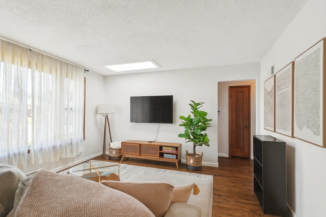 property at 6818 Vernon Ave
