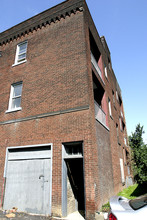 1307 West St in Homestead, PA - Building Photo - Building Photo