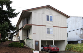 1332 Chestnut St in Everett, WA - Building Photo