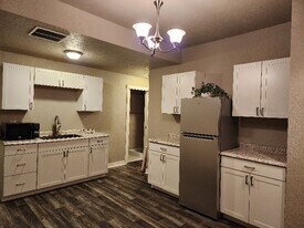 1619 W Providence Ave in Spokane, WA - Building Photo