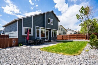 5915 Pioneer Mesa Dr in Colorado Springs, CO - Building Photo - Building Photo
