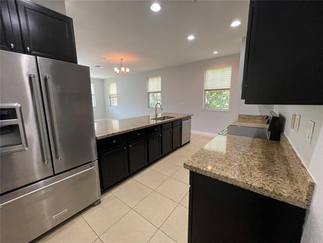 974 SW 147th Ave in Pembroke Pines, FL - Building Photo - Building Photo