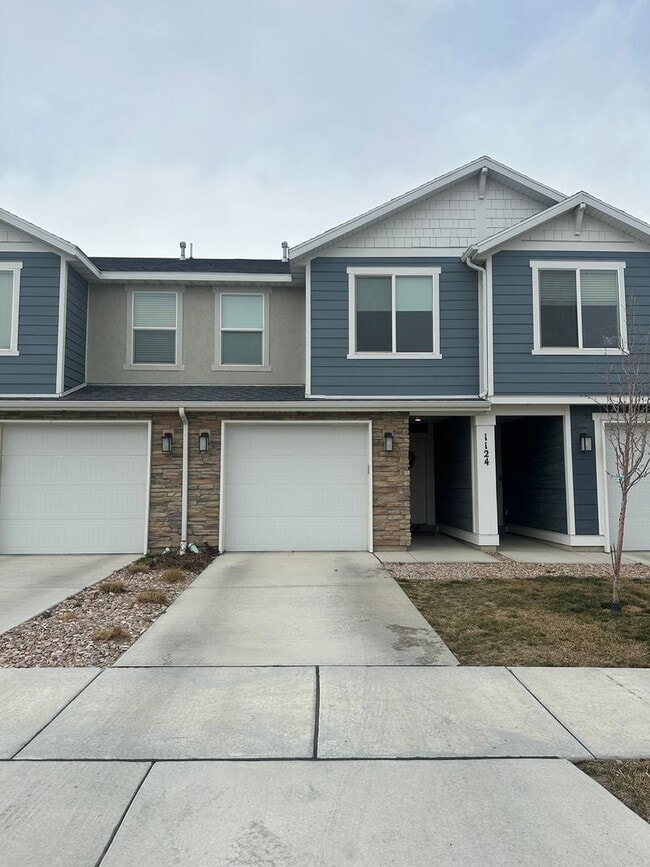 property at 1124 E Pilot St