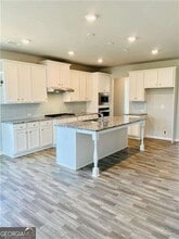 3070 Andover Trl in Buford, GA - Building Photo - Building Photo