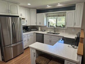 494 Scandia Dr in Buellton, CA - Building Photo - Building Photo