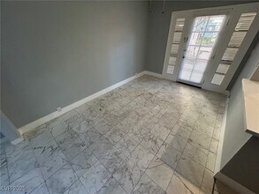 596 Tam O Shanter in Las Vegas, NV - Building Photo - Building Photo
