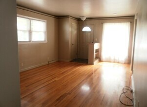 429 Jennison Ave in Kalamazoo, MI - Building Photo - Building Photo