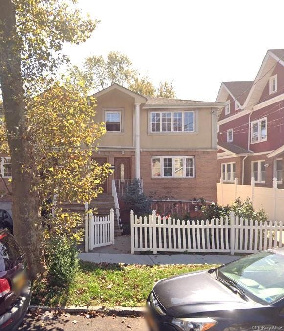 property at 194-10 100th Ave