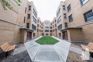2620 N Rockwell St, Unit 3 in Chicago, IL - Building Photo