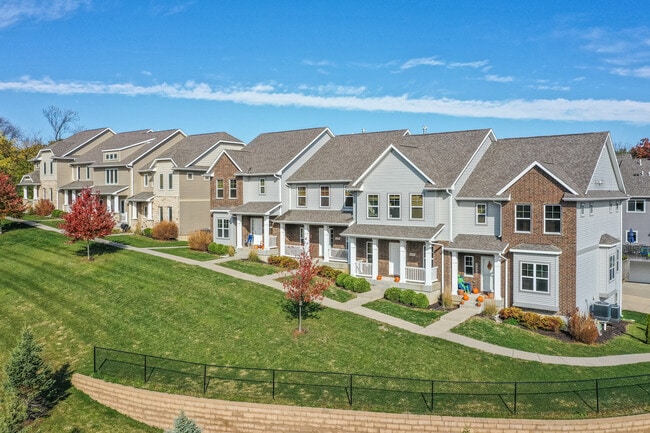 Cardinal Pointe