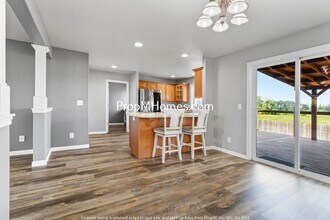 941 Coho St in Molalla, OR - Building Photo - Building Photo