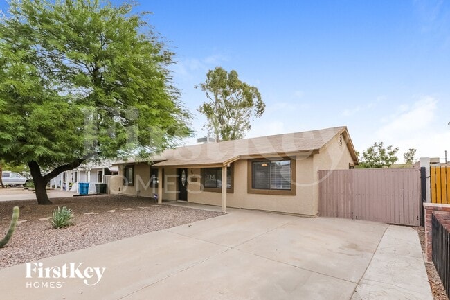 3827 E Friess Dr in Phoenix, AZ - Building Photo - Building Photo