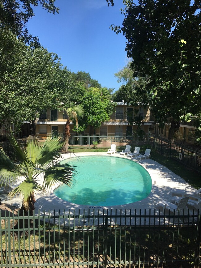 The Renaissance at Stoney Creek in Killeen, TX - Building Photo - Building Photo