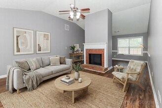 339 Peachtree Cir in Hampton, GA - Building Photo - Building Photo