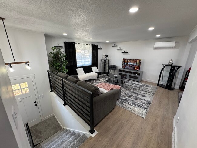 10541 S Amaryllis Dr
