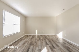 7250 Pipestone Dr in Indianapolis, IN - Building Photo - Building Photo