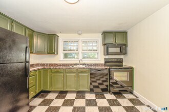 146 Warsaw St in Fairfield, CT - Building Photo - Building Photo