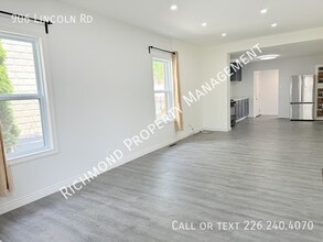 906 Lincoln Rd in Windsor, ON - Building Photo - Building Photo