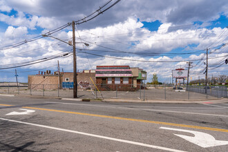 405 Route 440 in Jersey City, NJ - Building Photo - Building Photo