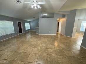175 Oxbow Beckley Ave in Lehigh Acres, FL - Building Photo - Building Photo