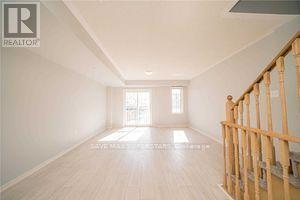 86 Aquatic Ballet Path in Oshawa, ON - Building Photo - Building Photo