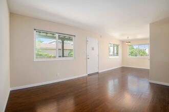 1709 Pacific Ave, Unit B in Alameda, CA - Building Photo - Building Photo